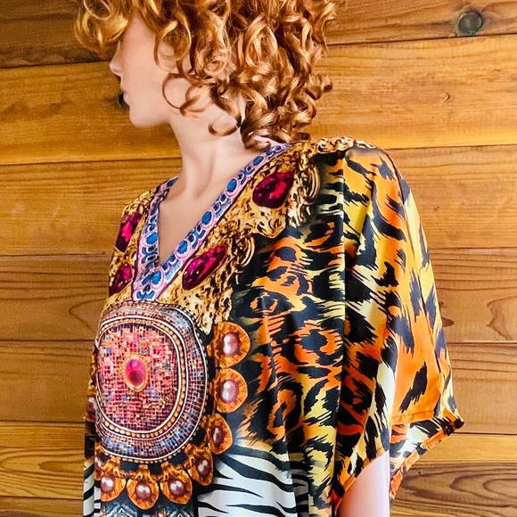 SHORE DRIVE NWT Leopard ZEBRA PEARLS Print CAFTAN O/S - Picture 3 of 13